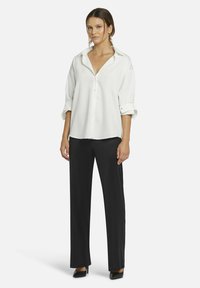 Nicowa OVERSIZED COMAWI - Hemdbluse - weiß
