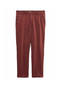 Pantalons en coton rouge à coupe droite, avec des poches avant et une fermeture à un bouton. Texture douce et minimalisme dans les détails.