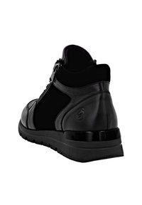 Remonte Baskets montantes - schwarz