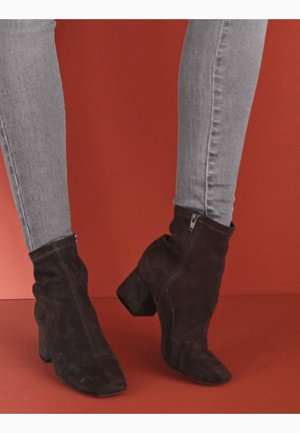 Boots à talons - grey