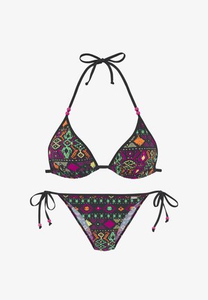 Schwarzer Bikini mit lebendigen mehrfarbigen geometrischen und floralen Mustern, Dreieck-Top mit Neckholder-Bindebändern und seitlich gebundenem Slip mit pinkfarbenen Perlenakzenten.