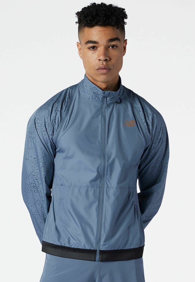 New Balance PMV PORTABLE Running jacket ocean grey/grey Zalando.de