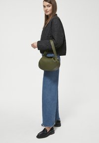 RYŁKO Półbuty wsuwane