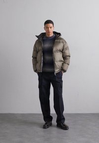 Filippa K PUFFER JACKET - Doudoune - dark sage