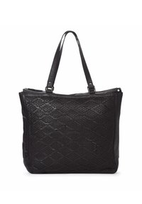 Zwarte leren tote bag met een geweven textuur aan de voorkant, dubbele schouderbanden en een ritssluiting aan de bovenkant.