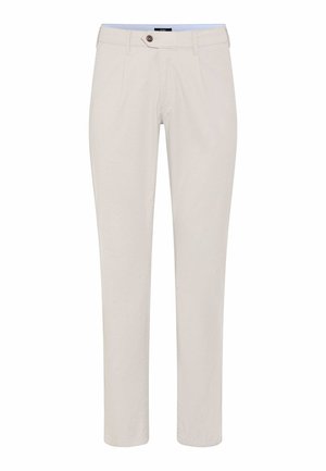 Beige slanke herenbroek met knoop- en ritssluiting aan de voorkant, riemlussen en zijzakken, weergegeven op een witte achtergrond.