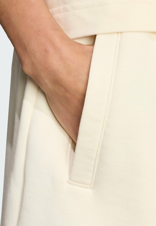 ESSENTIALS LINEAR  - Tracksuit bottoms3