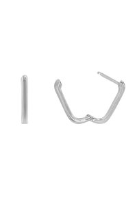 Sølv metall øredobbhook med en glatt, polert overflate. Har buet form og en liten løkke for feste. Lett design.