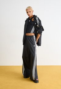 adidas Originals TANK - Tops - black