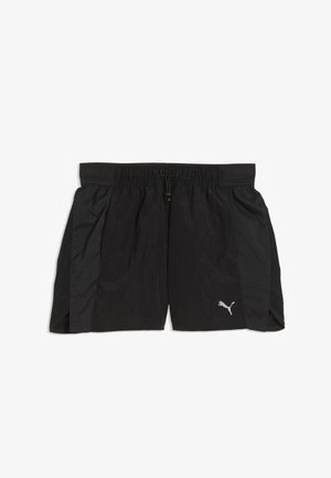 Sorte Puma træningsshorts med elastisk taljebånd, snøre, sideperforerede paneler og Puma-logo på forsiden af venstre ben.