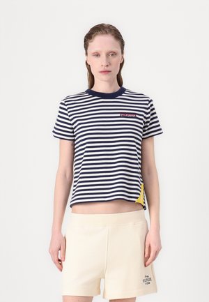 BRETON TEE - Print T-shirt - yale navy