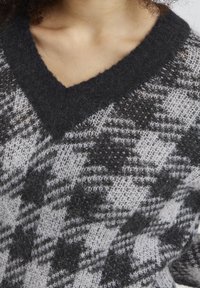 ICHI Strickpullover - black