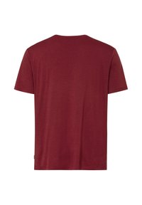 T-shirt bordeaux à manches courtes, vue de dos sur fond blanc.