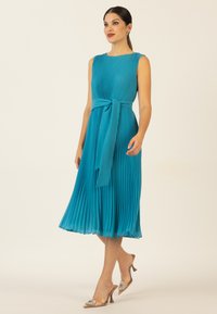 Apart MIDI-PLISSEE - Freizeitkleid - türkis