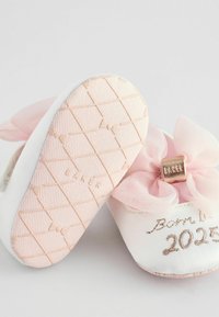 Baker by Ted Baker REGULAR FIT - Batukai kūdikiams - white pink
