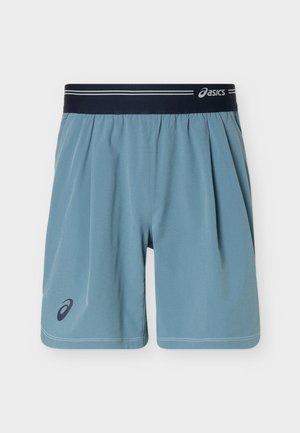 Svetlomodré športové šortky s tmavomodrým elastickým pásom so sivými pruhmi a logom Asics na páse a nohavici.