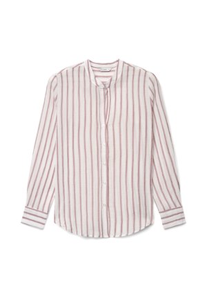 Camicia bianca a maniche lunghe con bottoni, con righe verticali rosse e colletto alla coreana, stesa su sfondo bianco.