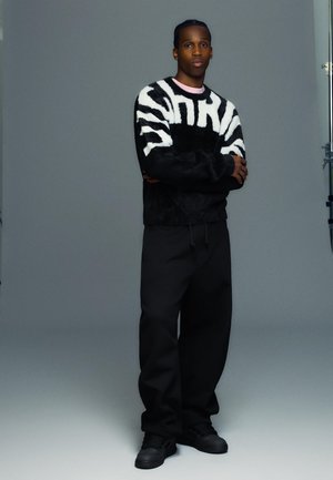 Bershka Maglione - black