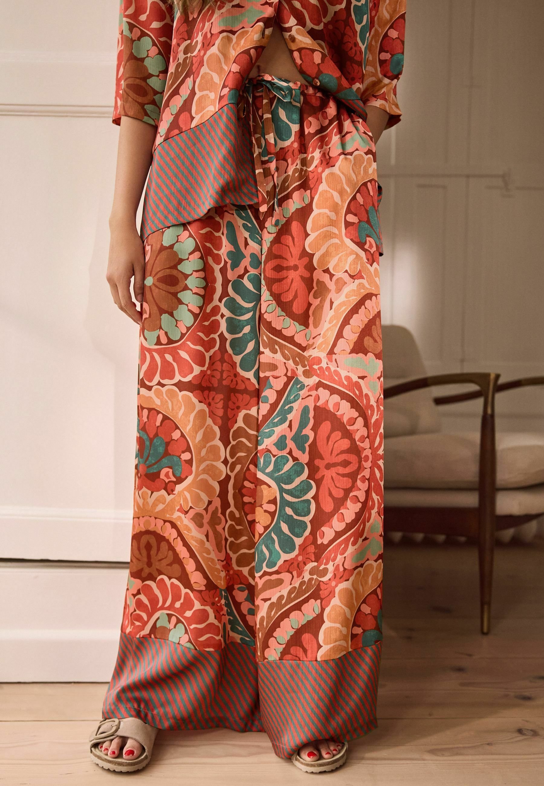 Next WIDE LEG CRINKLE - Pantaloni - brown multi paisley border