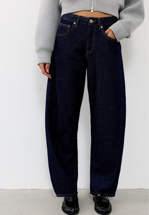 PULL&BEAR BARREL - JEANS - Jean baggy - dark blue