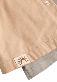 Next REGULAR FIT - SET 3 PIECE - Pantalones - neutral stripe