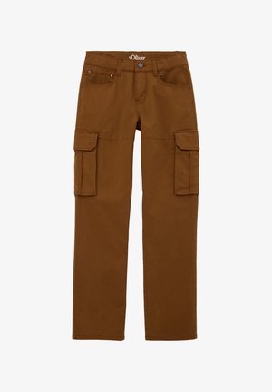 Pantalon cargo marron avec deux poches latérales, une coupe classique et un matériau en coton robuste. Conçu avec une fermeture à boutons et à glissière.