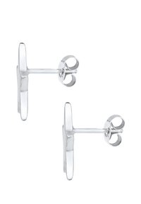 Silberne Ohrstecker mit flacher, runder Form und glatter Textur. Mit einem Befestigungsstift und einer Butterfly-Verschluss für sicheres Tragen.