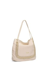 Borsa beige realizzata in materiale liscio, con un elegante bordo cucito, hardware dorato e una silhouette curvata.