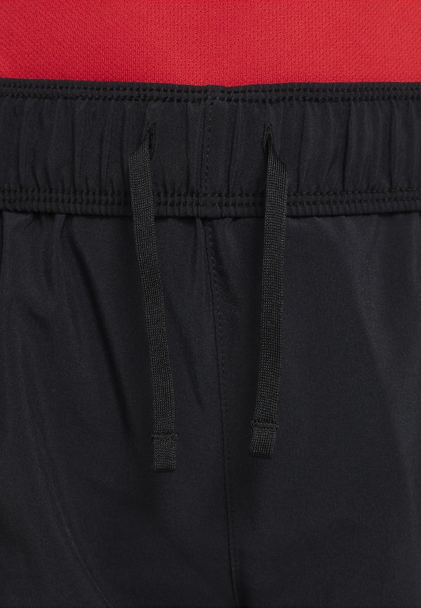 MULTI ESSNTL - Tracksuit bottoms4