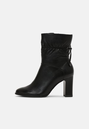 Korte laarzen - black