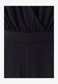 Ausgewählt, black