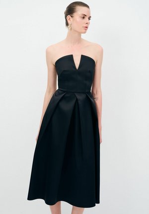STRAPLESS - Occasion wear - black