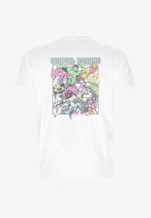Weißes Baumwoll-T-Shirt mit einem bunten Grafikdesign verschiedener Comicbuchfiguren auf der Rückseite, mit dem Text "MARVEL COMICS" darüber.