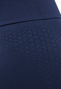 Unselected, space blue