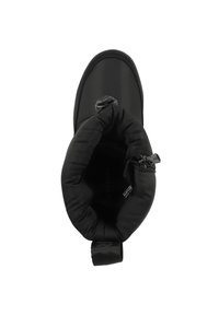 Bota aislante negra con un cuello redondo, cierre con toggle ajustable, exterior liso y forro interior suave texturizado.