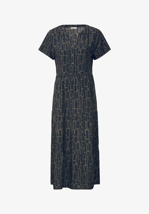 Mörkblå klänning med V-ringning, korta ärmar, knappframsidan, lager-på-lager kjol och ett abstrakt geometriskt mönster i ljusare nyanser.