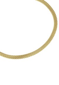 Collar de metal de tono dorado con un diseño tejido, que presenta una textura suave y una forma de lazo continuo. Sin cierre o broche visible.