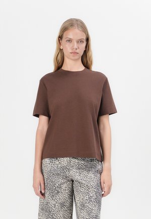 Selected Femme SLFESSENTIAL BOXY NOOS - Basic T-shirt - chestnut