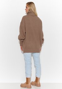 Makadamia - Sweter