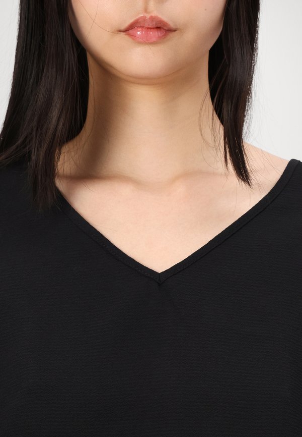 NMCLARA V NECK  - Blouse4