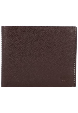 Cartera de cuero marrón con superficie texturizada, diseño de doble pliegue y sutil detalle de costura. Cuenta con un logo en relieve en la esquina inferior.