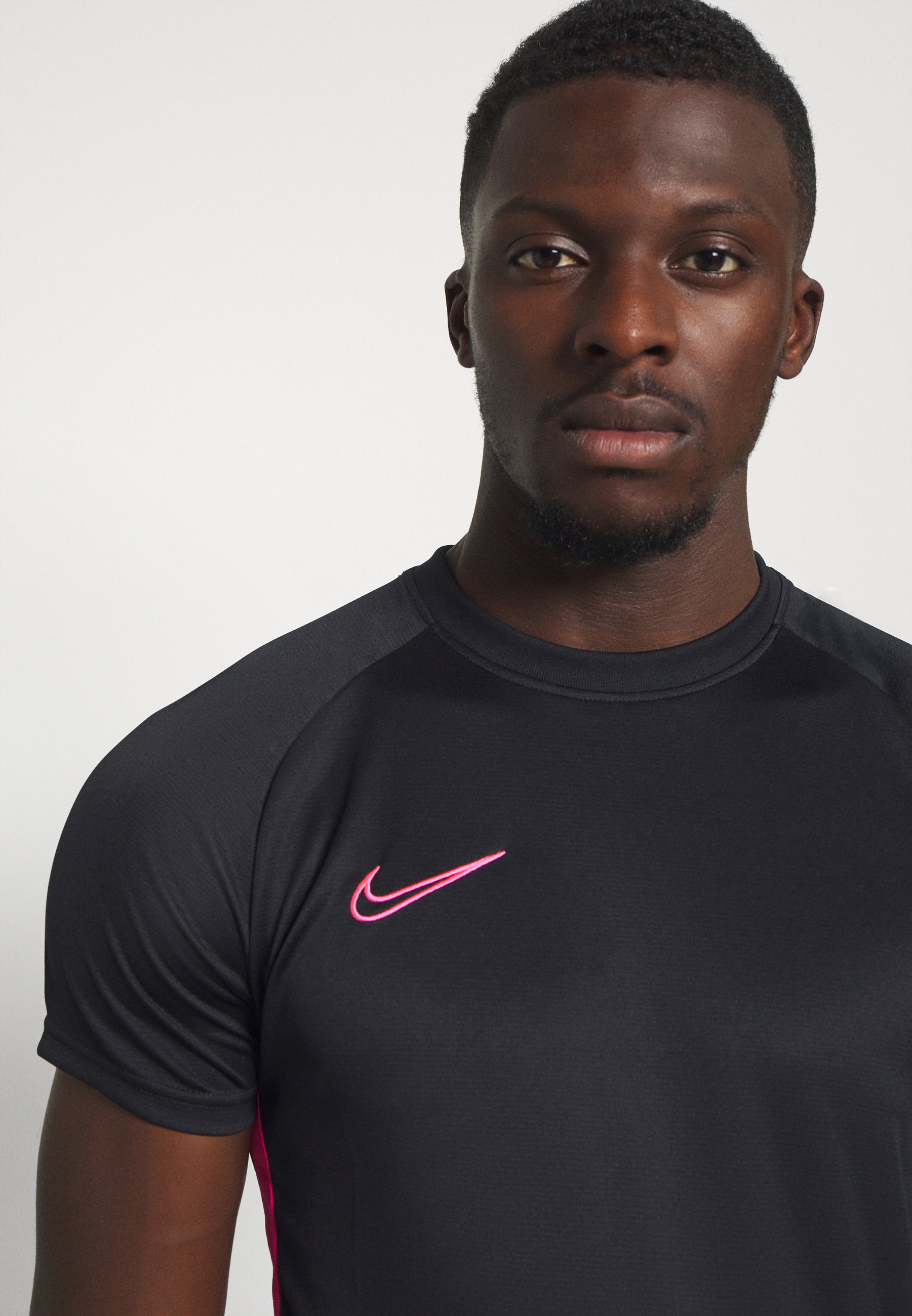 nike academy t shirt black