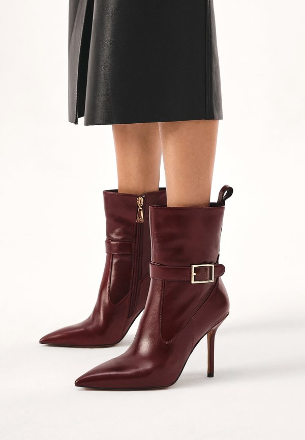 ENRICA - Cowboy-/Bikerstiefelette - bordeaux