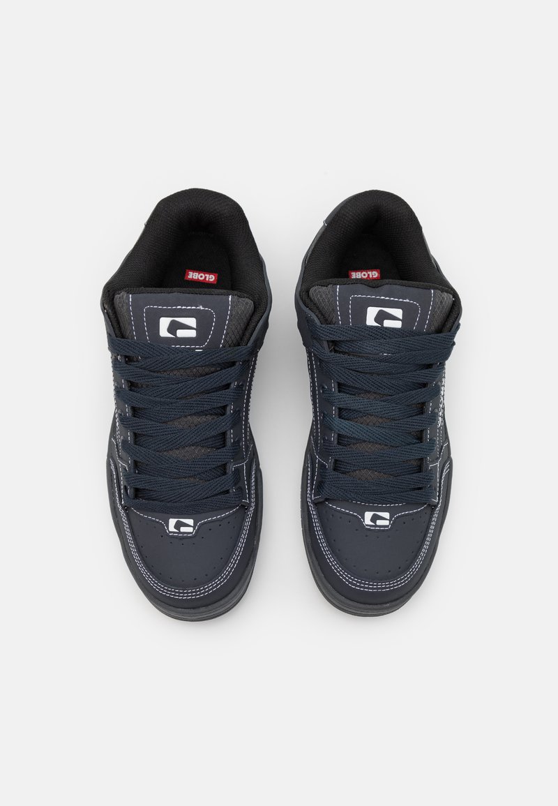Globe Tilt Trainers EU 46, Grey