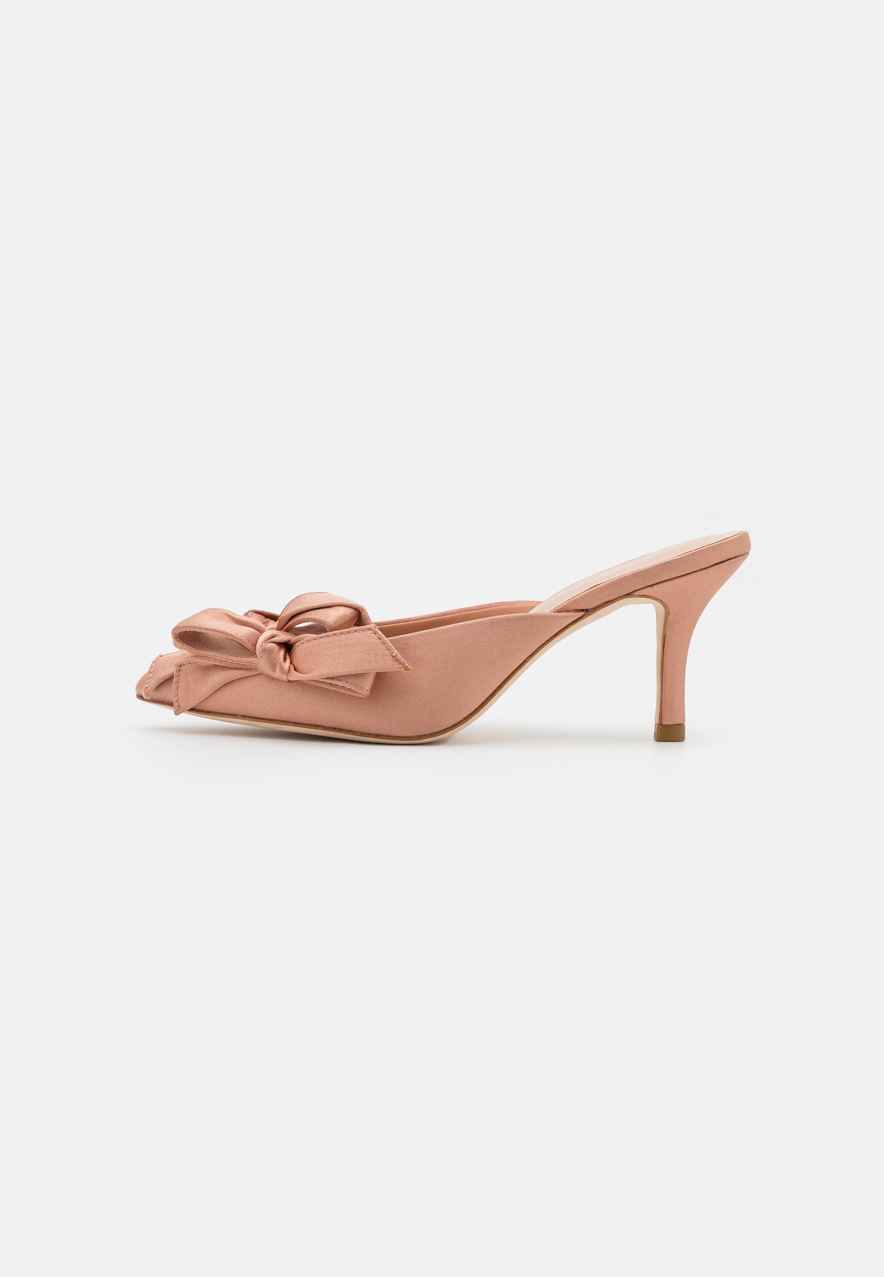 clarks lana shore