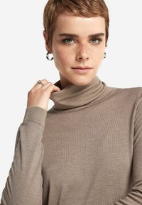 Falconeri ONLINE-SHOP - Stickad tröja - dunkelgrau - 9074 - dark stone garment-dyed