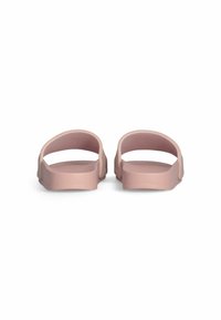 Infradito rosa realizzati in materiale morbido, con apertura sul retro e sui lati, texture liscia e design minimalista.