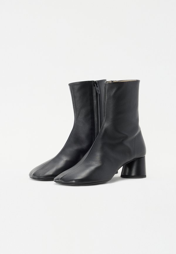 GLOVE - Classic ankle boots4