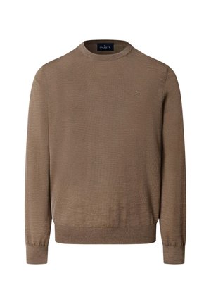 Smeđi džemper s okruglim izrezom i dugim rukavima, rebrasti manžeti i donji rub. Napravljen od teksturiranog pletenog materijala. Suptilni brend na prsima.