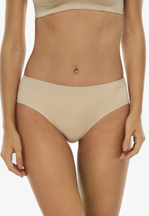 INVISIBLE - Slip - skin